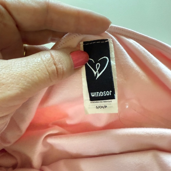 Windsor Smooth Silhouette Long Sleeve Ruched Midi Dress Baby Powder Pink Small - Picture 8 of 10